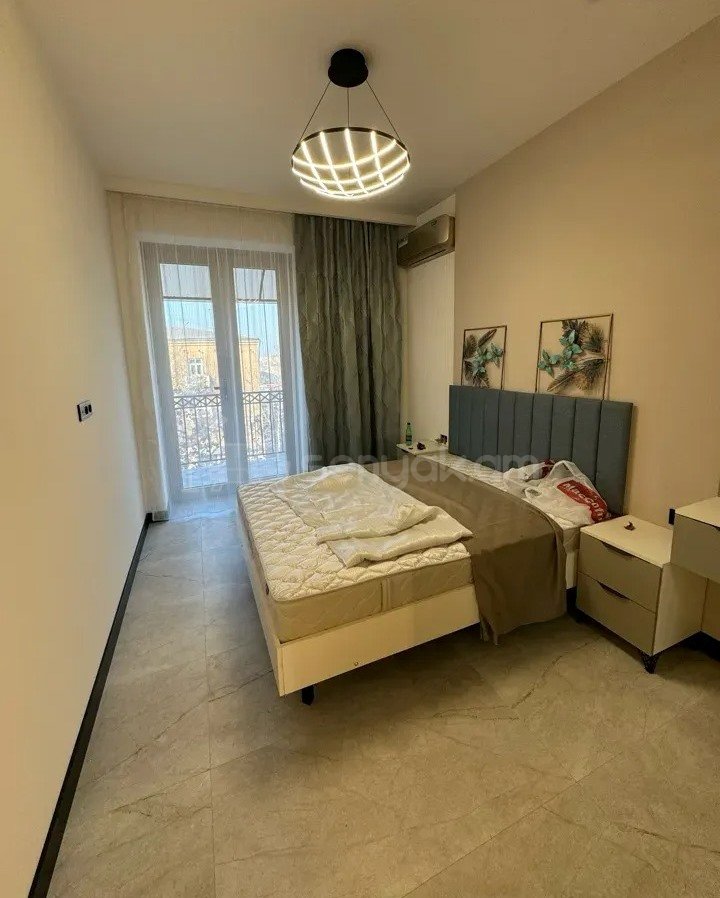 2 Սենյականոց Բնակարան Քարե Շենքում, 55քմ, 4/5 հարկ, Կապիտալ Վերանորոգված