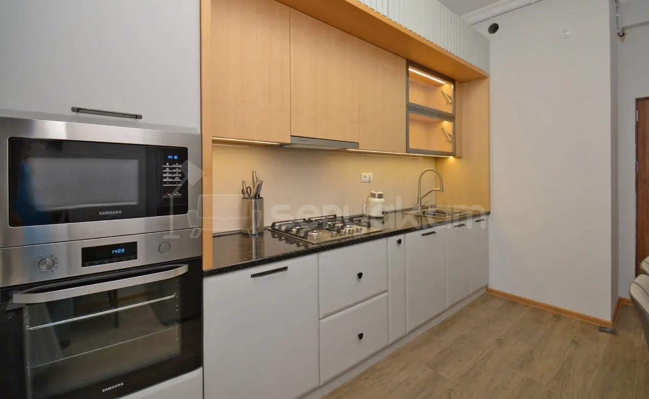 4 Սենյականոց Բնակարան Նորակառույցում, 120քմ, 17/17 հարկ, Կապիտալ Վերանորոգված