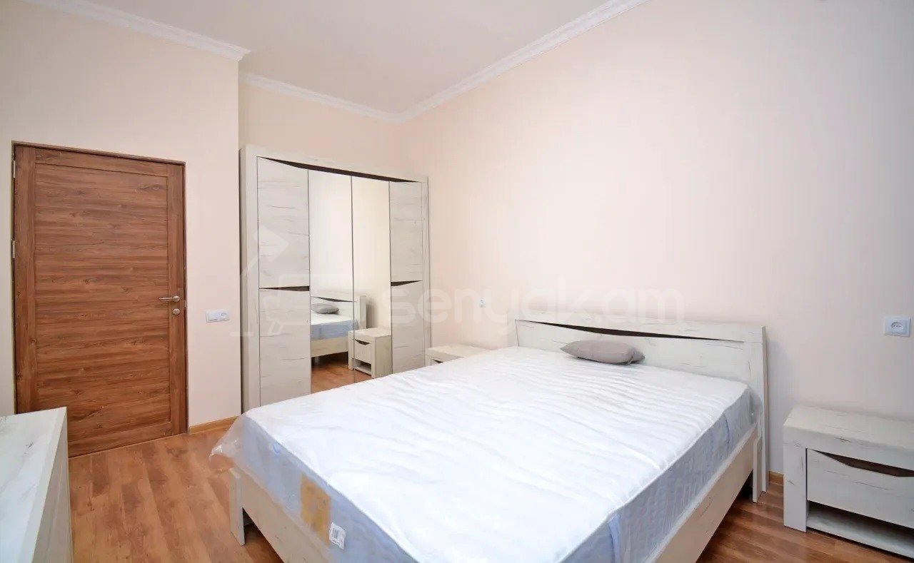 4 Սենյականոց Բնակարան Նորակառույցում, 120քմ, 17/17 հարկ, Կապիտալ Վերանորոգված