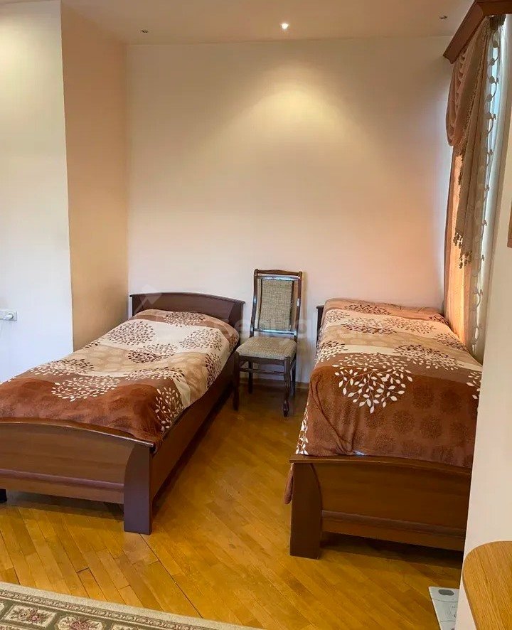 3 Սենյականոց Բնակարան Նորակառույցում, 122քմ, 5/7 հարկ, Կապիտալ Վերանորոգված