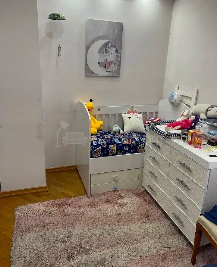 3 Սենյականոց Բնակարան Նորակառույցում, 122քմ, 5/7 հարկ, Կապիտալ Վերանորոգված