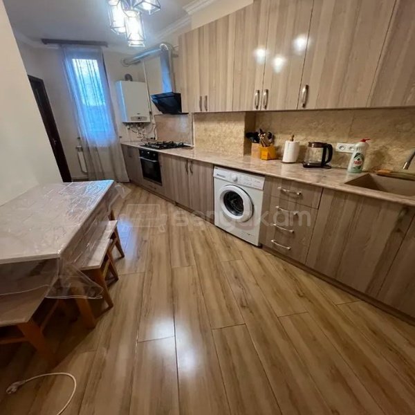 3 Սենյականոց Բնակարան, 85քմ, 4/16 հարկ, Կապիտալ Վերանորոգված, Կահավորված, Արևկող