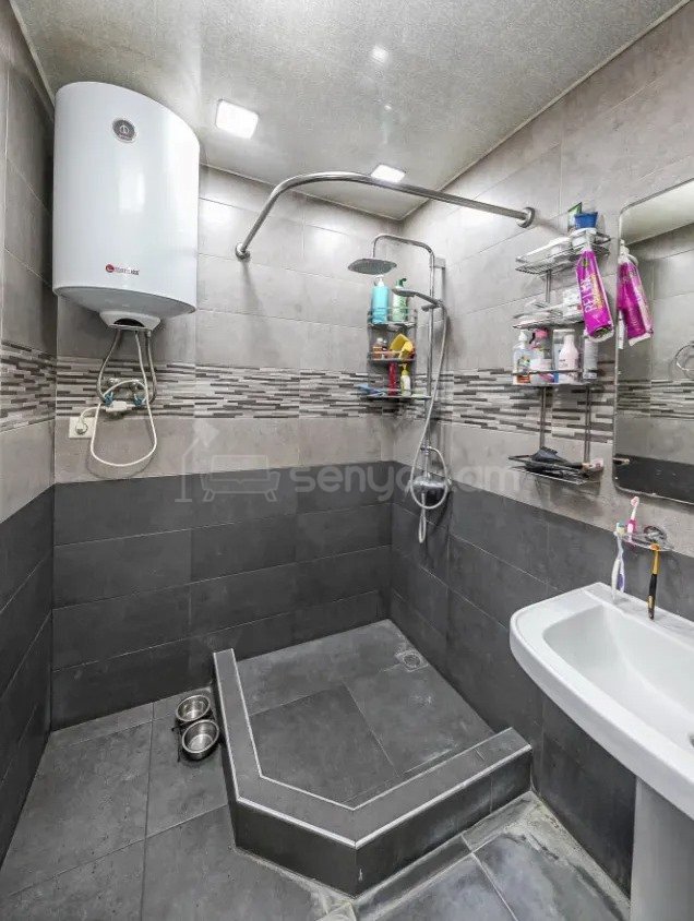 3 Սենյականոց Բնակարան, 80քմ, 10/13 հարկ, Կապիտալ Վերանորոգված