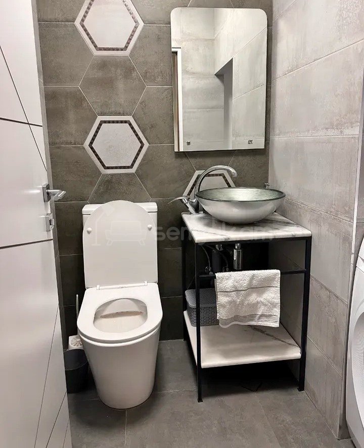 2 Սենյականոց Բնակարան, 65քմ, 9/10 հարկ, Կապիտալ Վերանորոգված