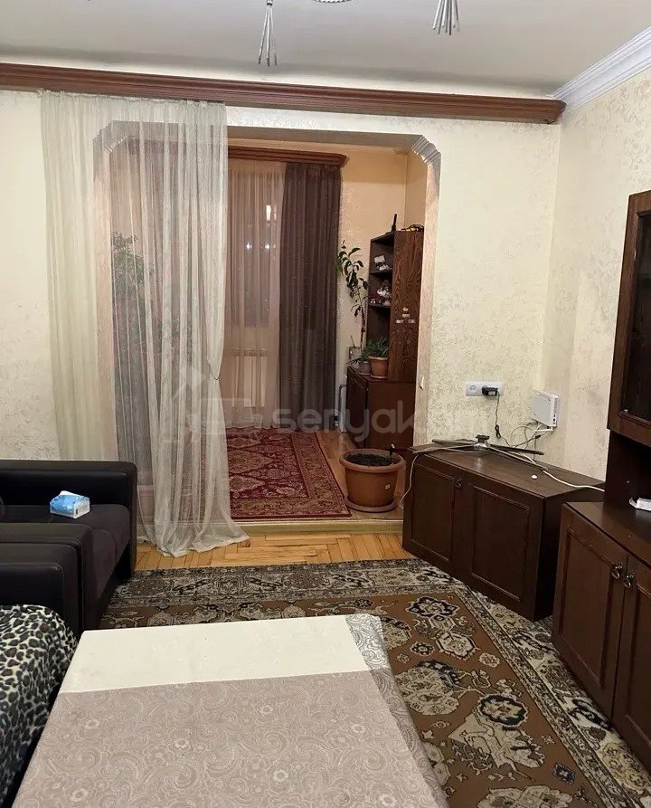 3 Սենյականոց Բնակարան, 75քմ, 2/4 հարկ, Կապիտալ Վերանորոգված