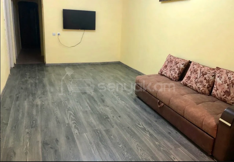 3 Սենյականոց Բնակարան Քարե Շենքում, 78քմ, 4/5 հարկ, Կոսմետիկ Վերանորոգված, Կահավորված