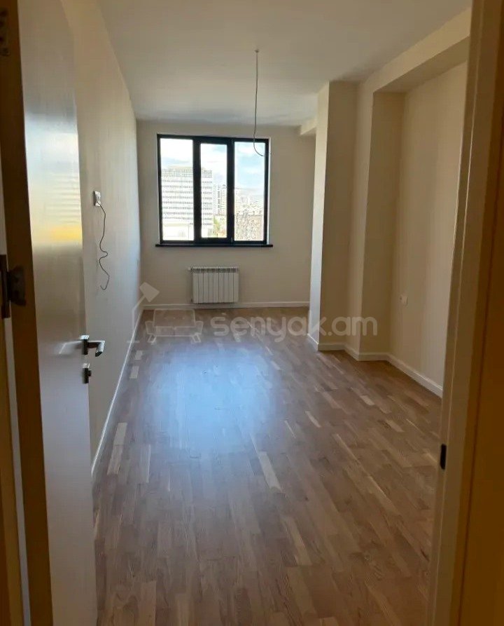 4 Սենյականոց Բնակարան Նորակառույցում, 112քմ, 10/16 հարկ, Կապիտալ Վերանորոգված