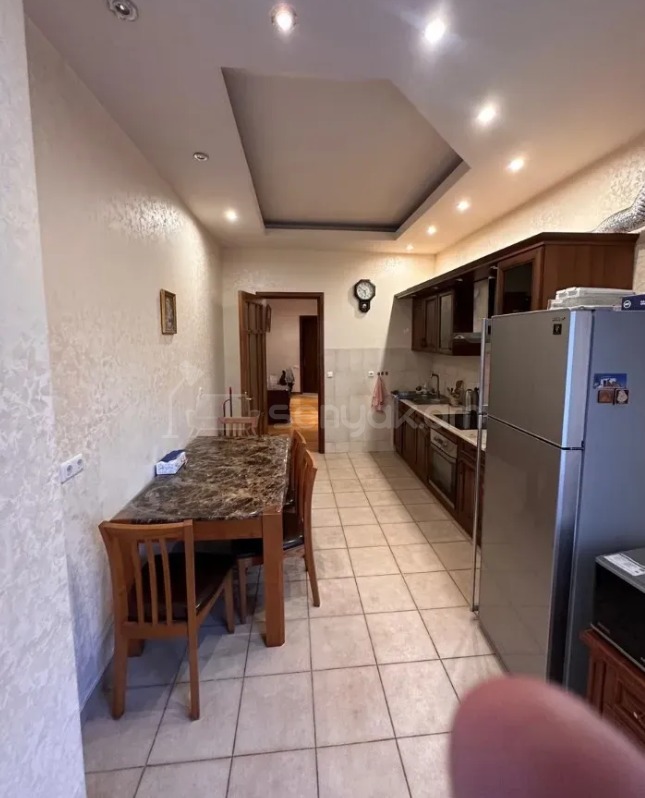 4 Սենյականոց Բնակարան Նորակառույցում, 130քմ, 3/7 հարկ, Կապիտալ Վերանորոգված, Կահավորված, Արևկող