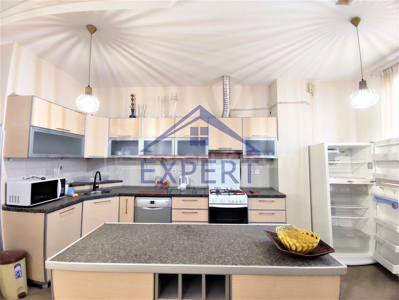 4 Սենյականոց Բնակարան Նորակառույցում, 163քմ, 11/11 հարկ, Կապիտալ Վերանորոգված