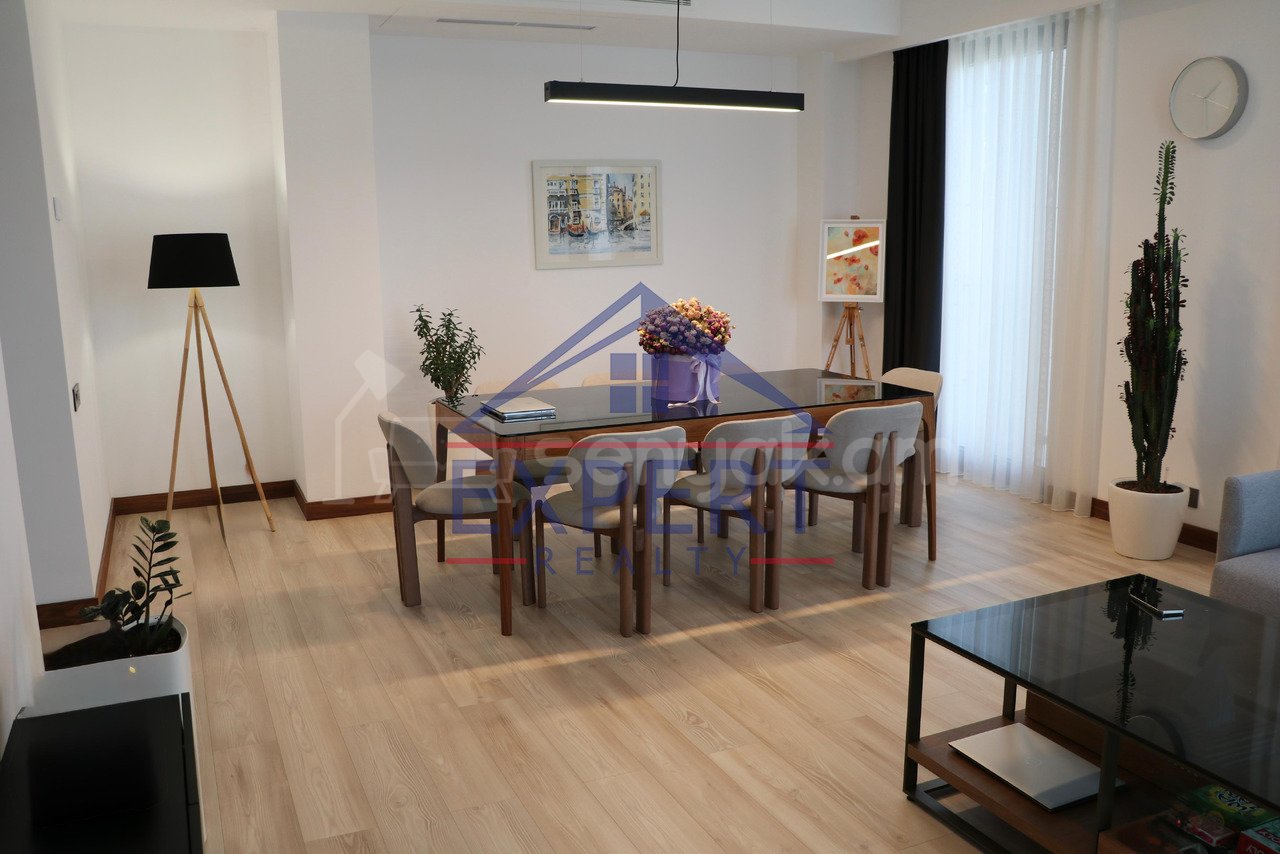 3 Սենյականոց Բնակարան Նորակառույցում, 104քմ, 14/22 հարկ, Դիզայներական Վերանորոգված