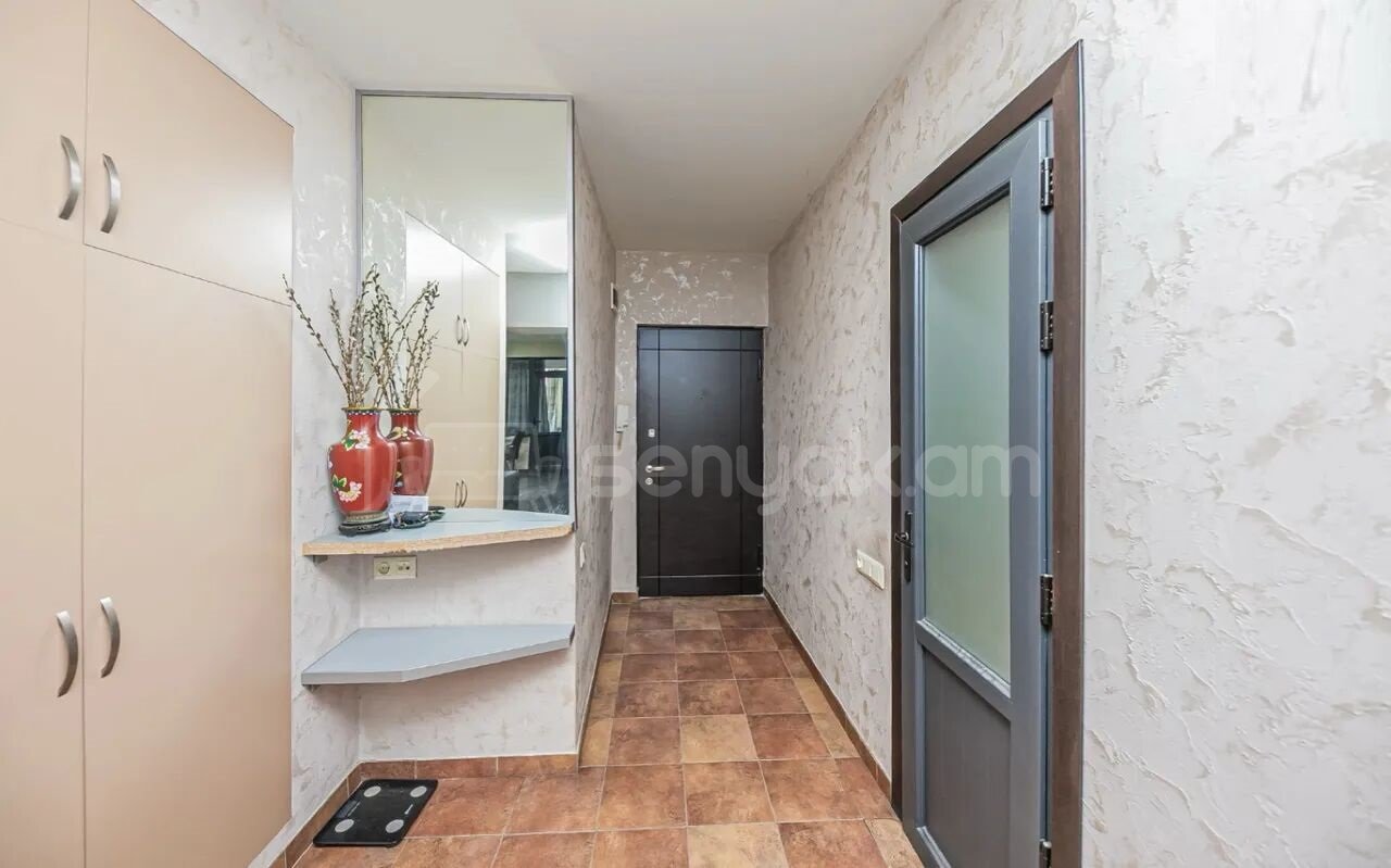 3 Սենյականոց Բնակարան, 80քմ, 10/13 հարկ, Կապիտալ Վերանորոգված