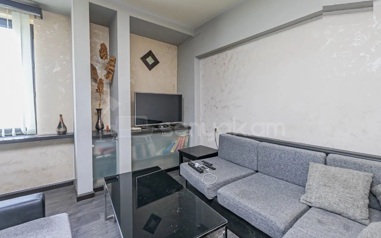 3 Սենյականոց Բնակարան, 80քմ, 10/13 հարկ, Կապիտալ Վերանորոգված