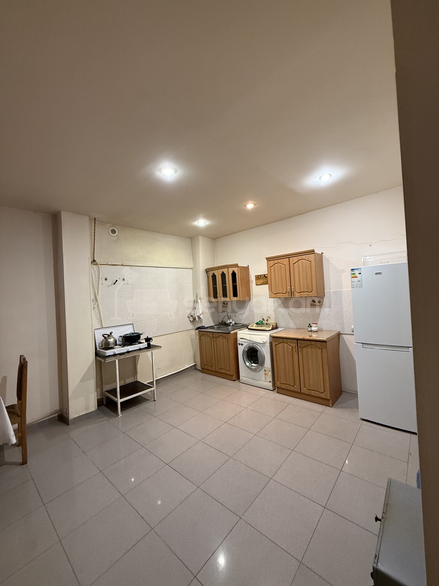 2 Սենյականոց Սեփական Տուն, 100քմ, Նորմալ Վիճակում, Կահավորված