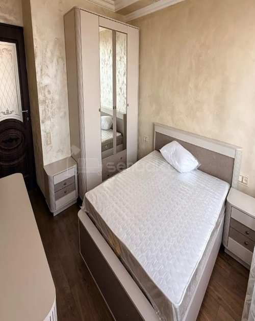 3 Սենյականոց Բնակարան, 86քմ, 9/10 հարկ, Կապիտալ Վերանորոգված, Կահավորված, Արևկող