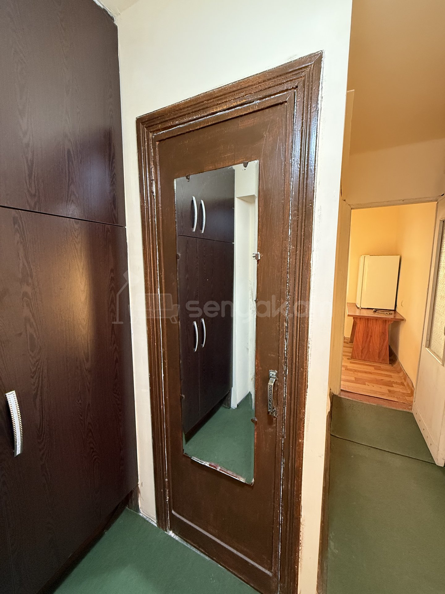 1 Սենյականոց Բնակարան Քարե Շենքում, 33քմ, 5/5 հարկ, Կապիտալ Վերանորոգված, Կահավորված, Արևկող