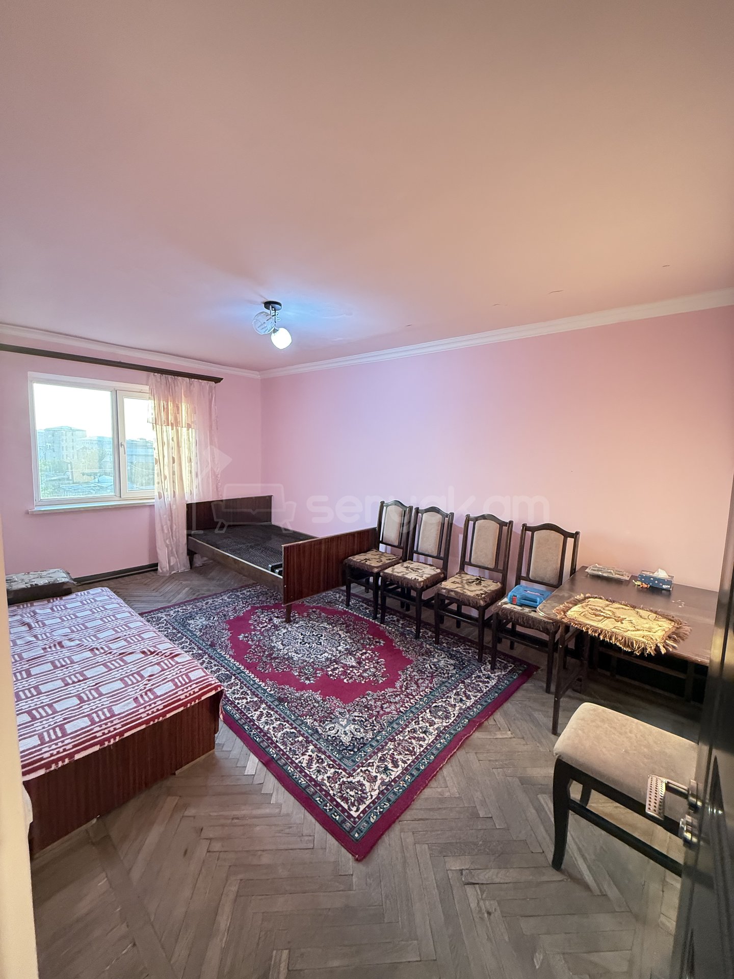 1 Սենյականոց Բնակարան Քարե Շենքում, 33քմ, 5/5 հարկ, Կապիտալ Վերանորոգված, Կահավորված, Արևկող