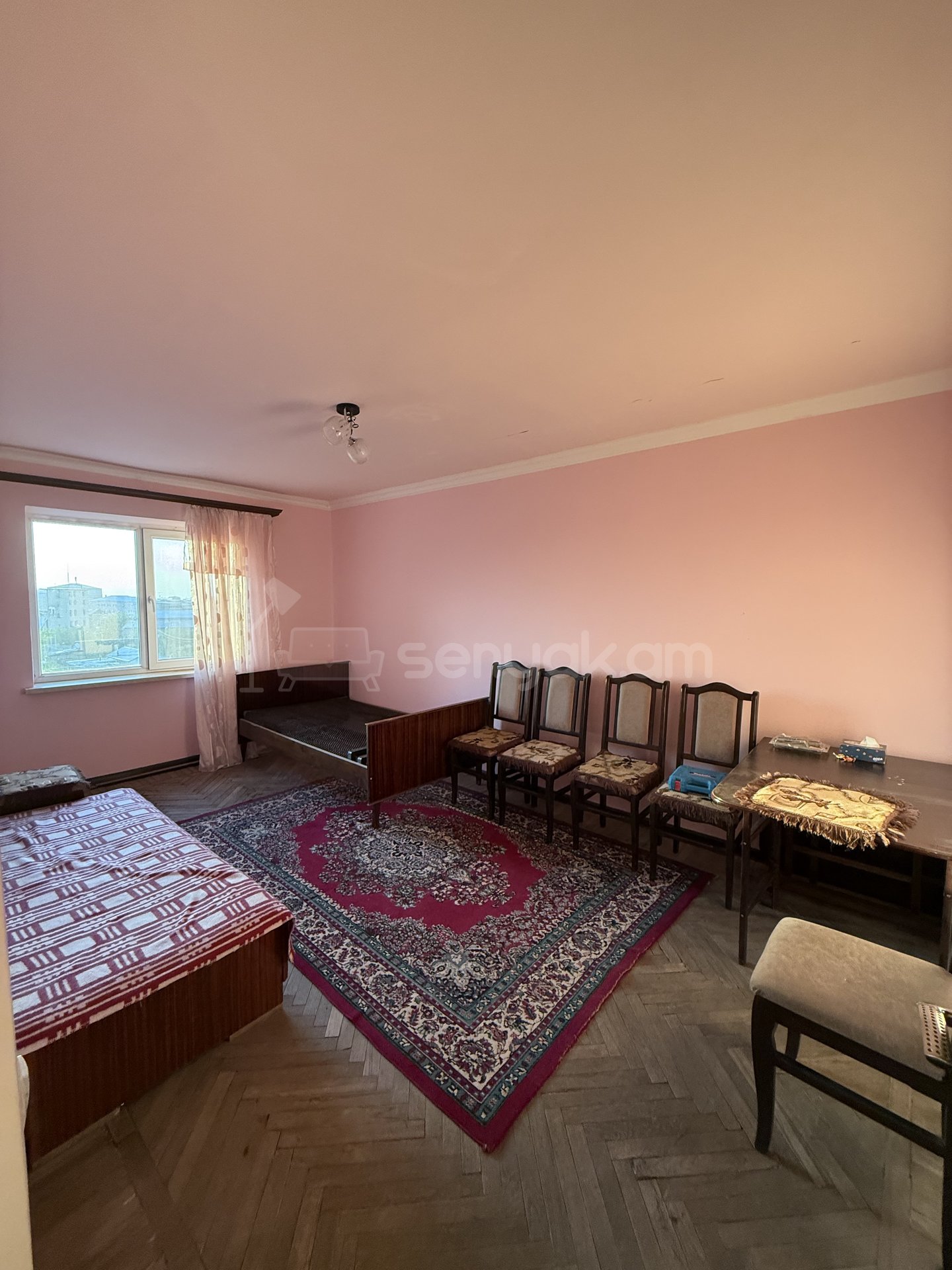 1 Սենյականոց Բնակարան Քարե Շենքում, 33քմ, 5/5 հարկ, Կապիտալ Վերանորոգված, Կահավորված, Արևկող