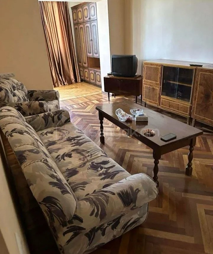 2 Սենյականոց Բնակարան Քարե Շենքում, 50քմ, 2/5 հարկ, Կապիտալ Վերանորոգված, Կահավորված, Արևկող