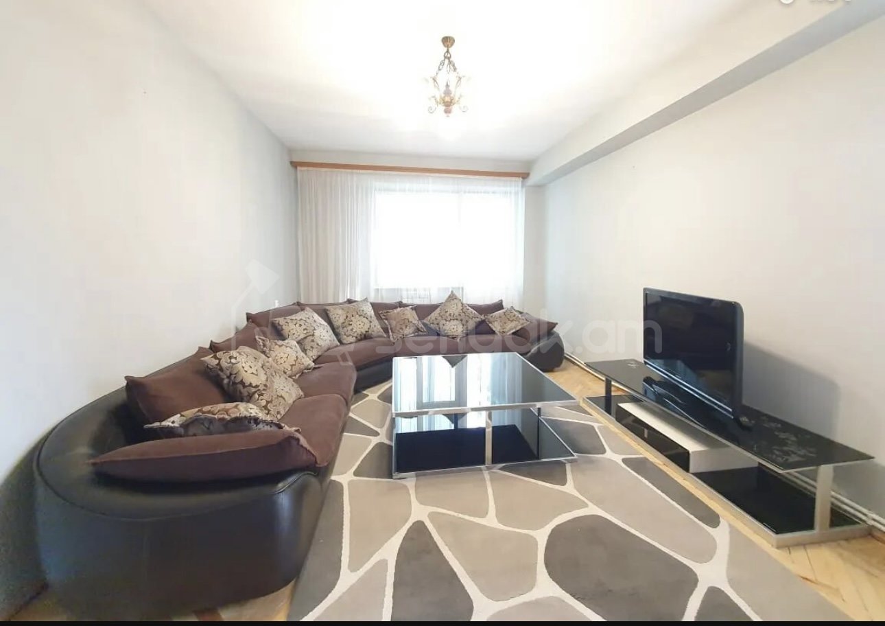 2 Սենյականոց Բնակարան, 70քմ, 2/14 հարկ, Նորմալ Վիճակում, Կահավորված, Արևկող