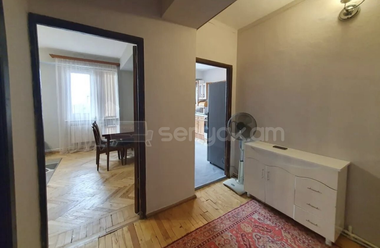 2 Սենյականոց Բնակարան, 70քմ, 2/14 հարկ, Նորմալ Վիճակում, Կահավորված, Արևկող