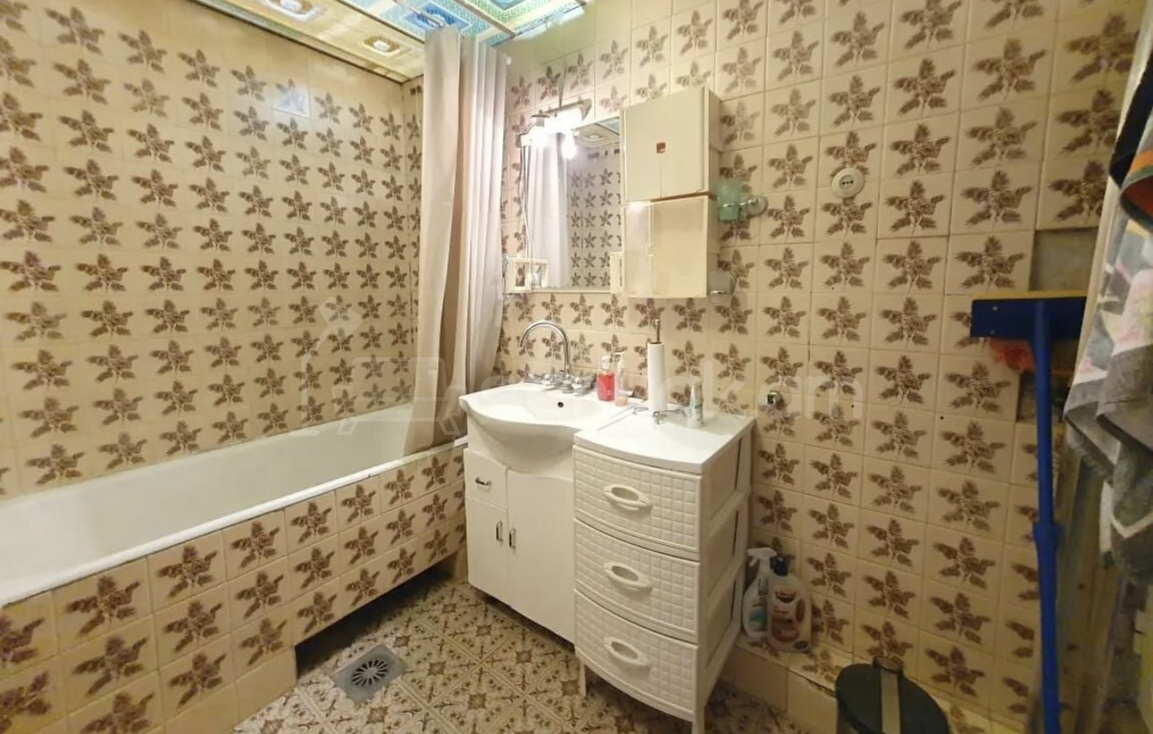 2 Սենյականոց Բնակարան, 70քմ, 2/14 հարկ, Նորմալ Վիճակում, Կահավորված, Արևկող