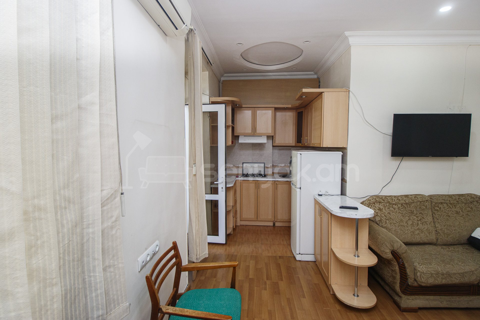 1 Սենյականոց Բնակարան, 31քմ, 2/4 հարկ, Կապիտալ Վերանորոգված