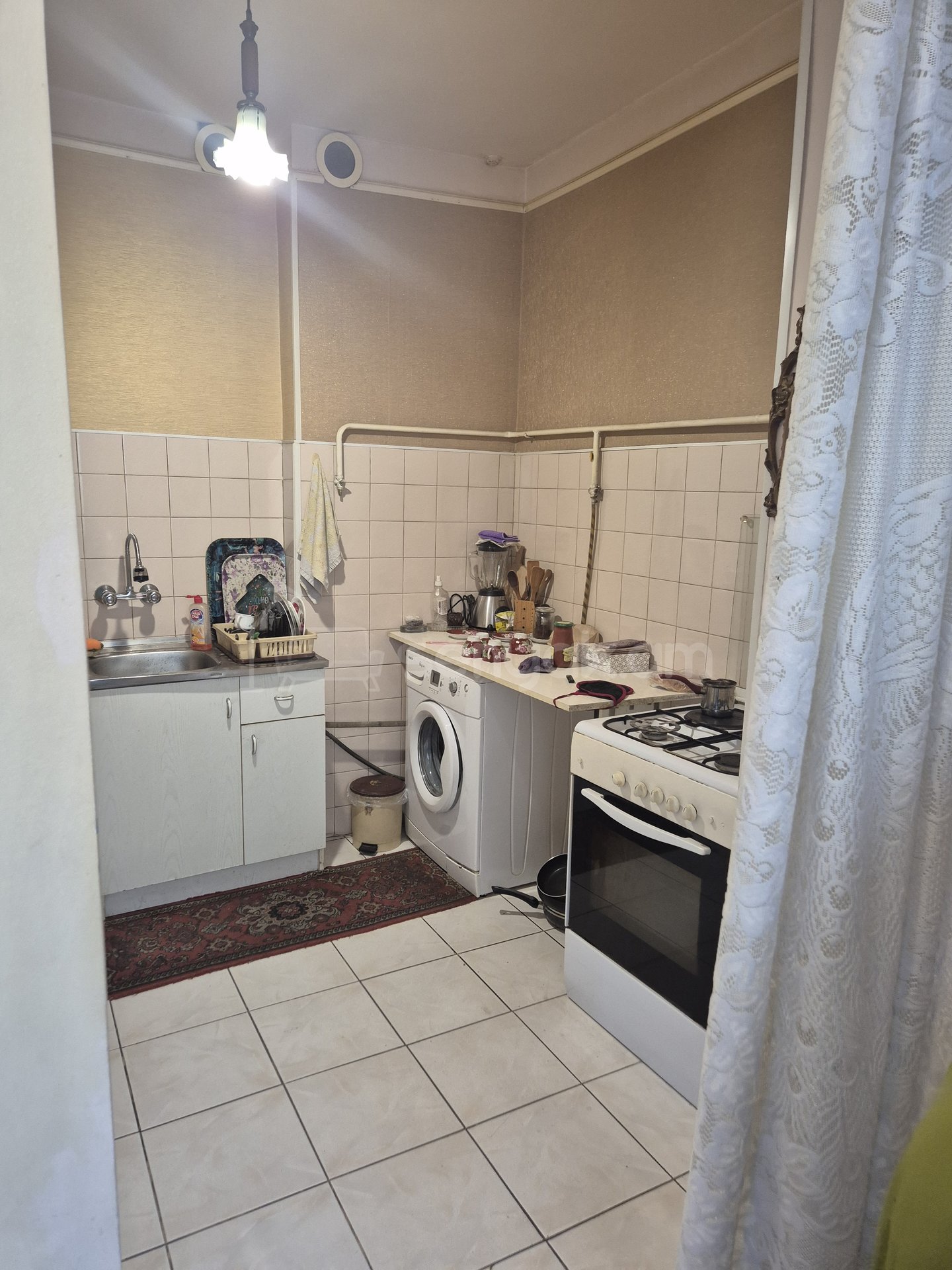 2 Սենյականոց Բնակարան Քարե Շենքում, 67քմ, 1/5 հարկ, Կոսմետիկ Վերանորոգված