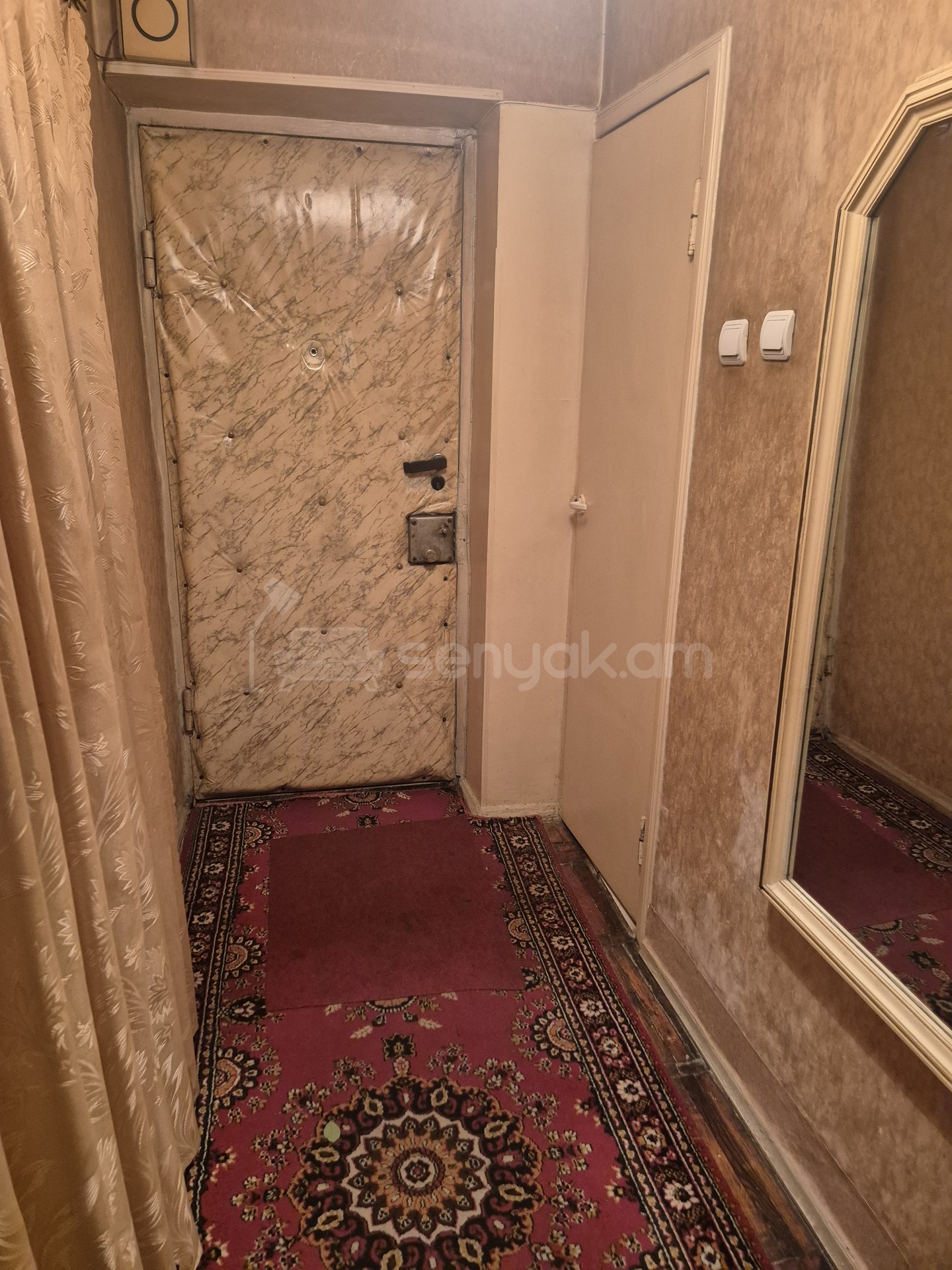 2 Սենյականոց Բնակարան Քարե Շենքում, 67քմ, 1/5 հարկ, Կոսմետիկ Վերանորոգված