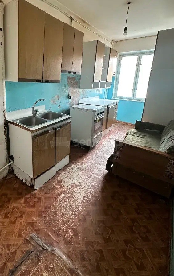 3 Սենյականոց Բնակարան, 78քմ, 2/9 հարկ, Պետական Վիճակում