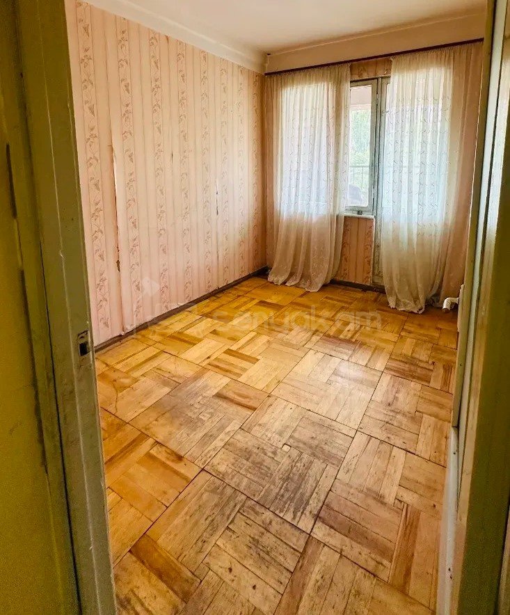 3 Սենյականոց Բնակարան, 78քմ, 2/9 հարկ, Պետական Վիճակում