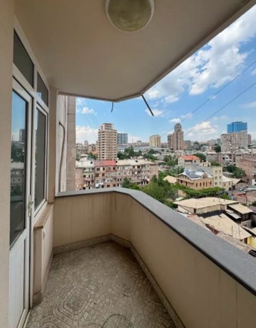 3 Սենյականոց Բնակարան, 90քմ, 9/10 հարկ, Կապիտալ Վերանորոգված