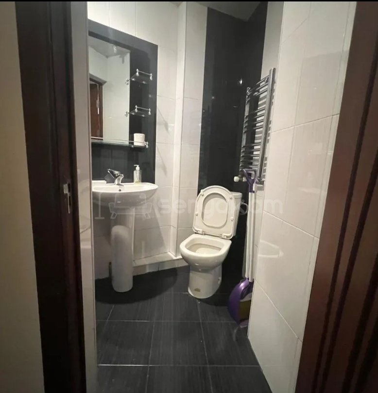 3 Սենյականոց Բնակարան Նորակառույցում, 120քմ, 5/6 հարկ, Կապիտալ Վերանորոգված, Կահավորված, Արևկող