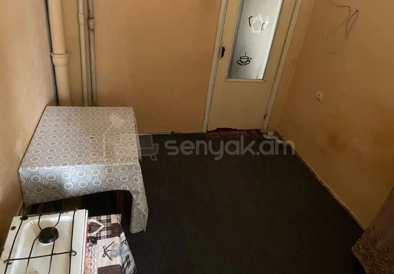 2 Սենյականոց Բնակարան, 70քմ, 4/16 հարկ, Պետական Վիճակում, Կահավորված