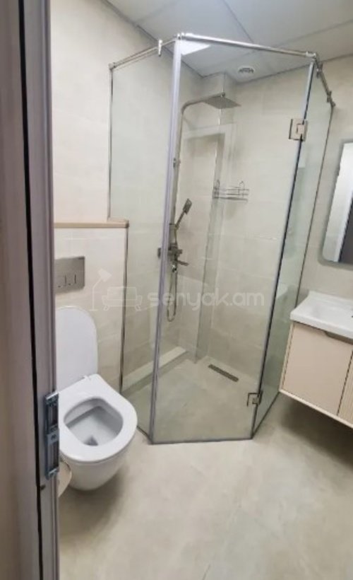 1 Սենյականոց Բնակարան Քարե Շենքում, 45քմ, 2/5 հարկ, Կապիտալ Վերանորոգված, Կահավորված, Արևկող