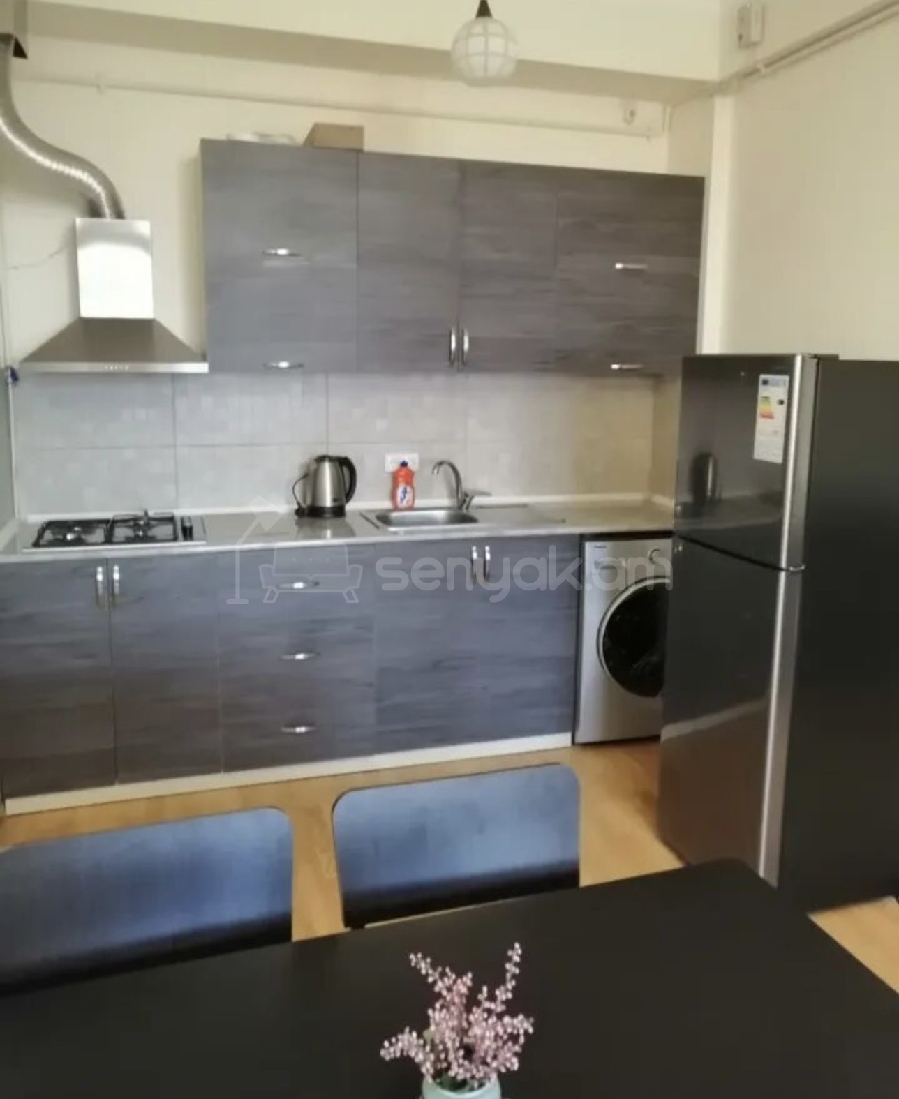 2 Սենյականոց Բնակարան, 65քմ, 4/12 հարկ, Դիզայներական Վերանորոգված, Կահավորված, Արևկող