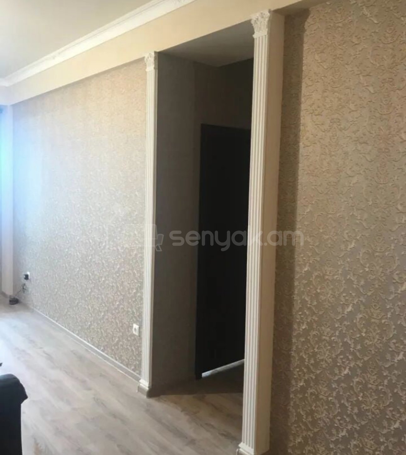 2 Սենյականոց Բնակարան, 68քմ, 9/12 հարկ, Դիզայներական Վերանորոգված, Կահավորված, Արևկող