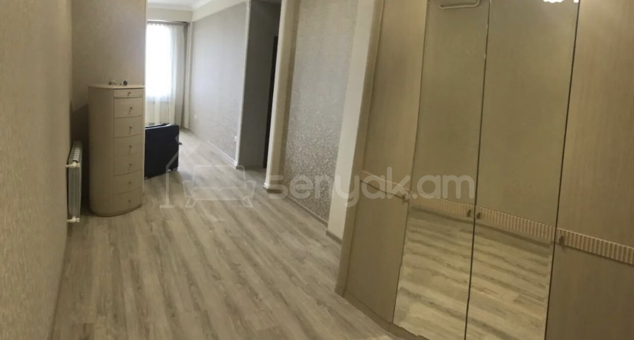 2 Սենյականոց Բնակարան, 68քմ, 9/12 հարկ, Դիզայներական Վերանորոգված, Կահավորված, Արևկող