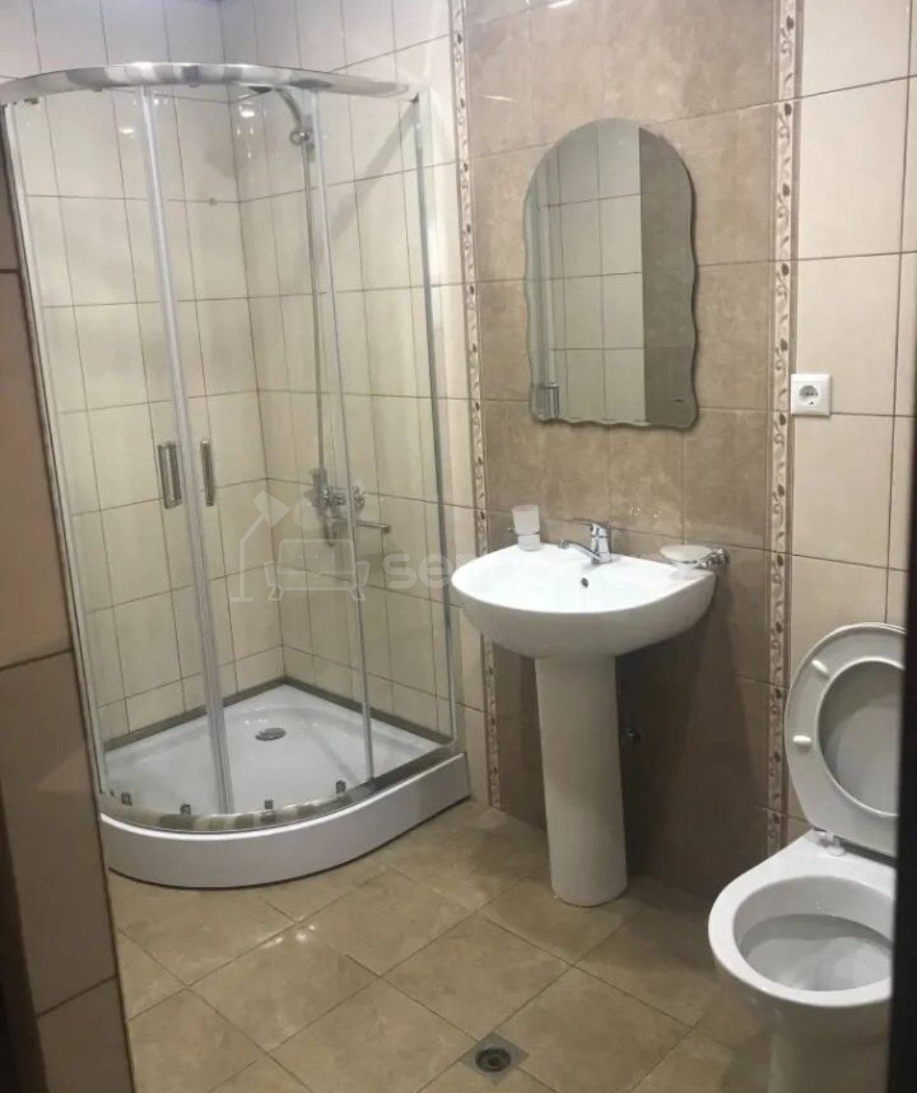 2 Սենյականոց Բնակարան, 68քմ, 9/12 հարկ, Դիզայներական Վերանորոգված, Կահավորված, Արևկող