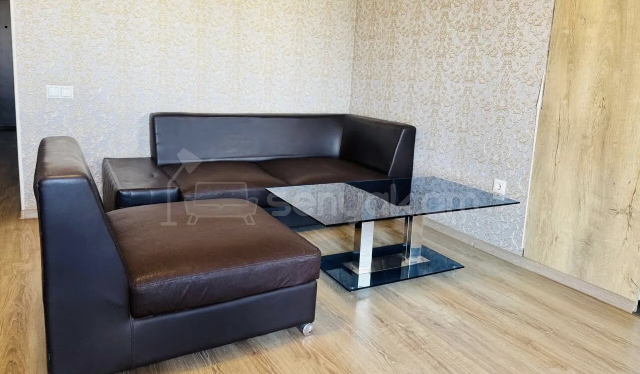 2 Սենյականոց Բնակարան, 68քմ, 9/12 հարկ, Դիզայներական Վերանորոգված, Կահավորված, Արևկող