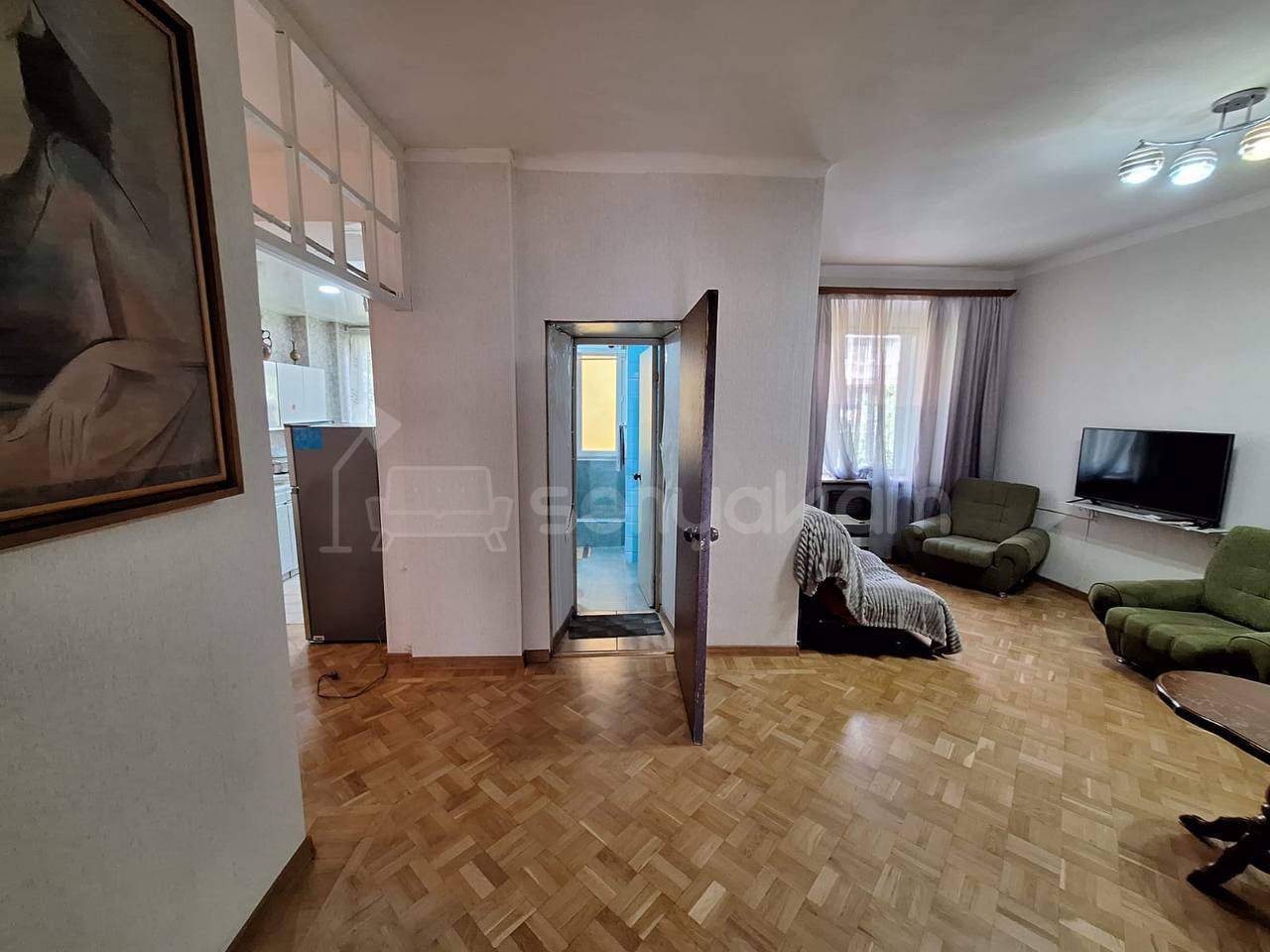 2 Սենյականոց Բնակարան Քարե Շենքում, 70քմ, 3/5 հարկ, Նորմալ Վիճակում, Կահավորված, Արևկող