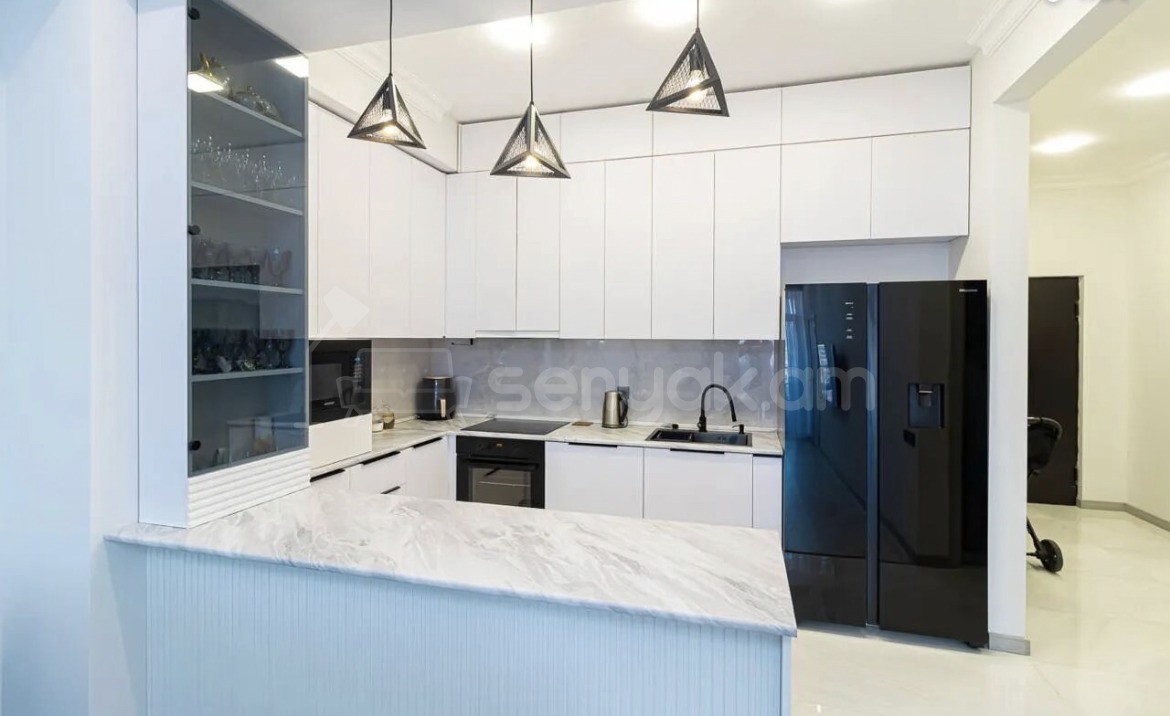 3 Սենյականոց Բնակարան Նորակառույցում, 70քմ, 13/19 հարկ, Դիզայներական Վերանորոգված