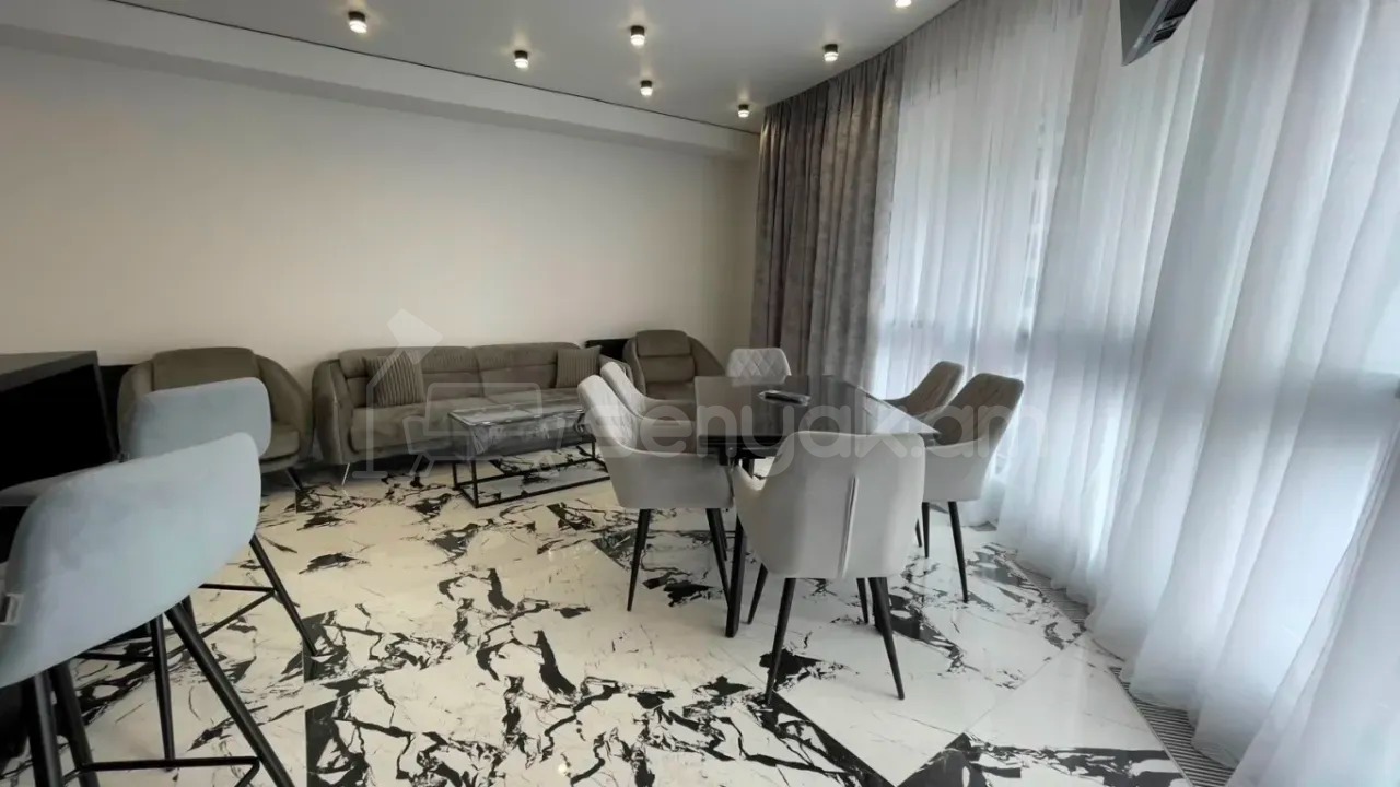 3 Սենյականոց Բնակարան Նորակառույցում, 75քմ, 3/18 հարկ, Դիզայներական Վերանորոգված, Կահավորված