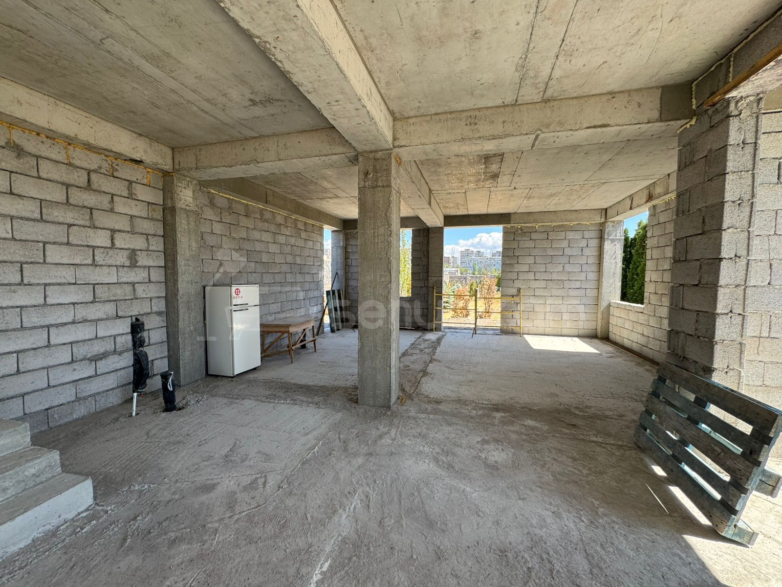 5 Սենյականոց Շքեղ Առանձնատուն, 180քմ, Ավտոտնակով