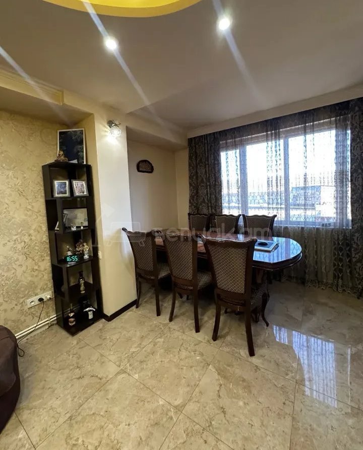 3 Սենյականոց Բնակարան, 60քմ, 6/9 հարկ, Կապիտալ Վերանորոգված