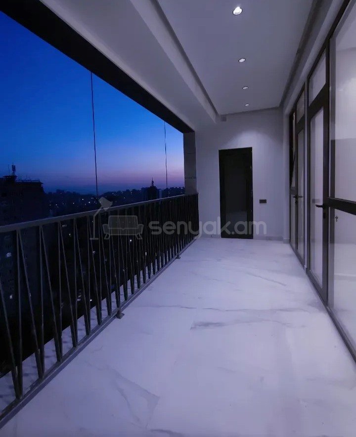 2 Սենյականոց Բնակարան Նորակառույցում, 72քմ, 16/19 հարկ, Կապիտալ Վերանորոգված