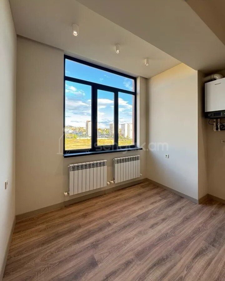 2 Սենյականոց Բնակարան Նորակառույցում, 55քմ, 10/11 հարկ, Կապիտալ Վերանորոգված