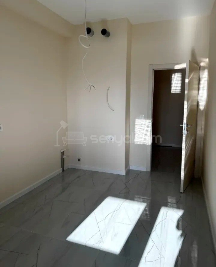 4 Սենյականոց Բնակարան Նորակառույցում, 112քմ, 10/16 հարկ, Կապիտալ Վերանորոգված