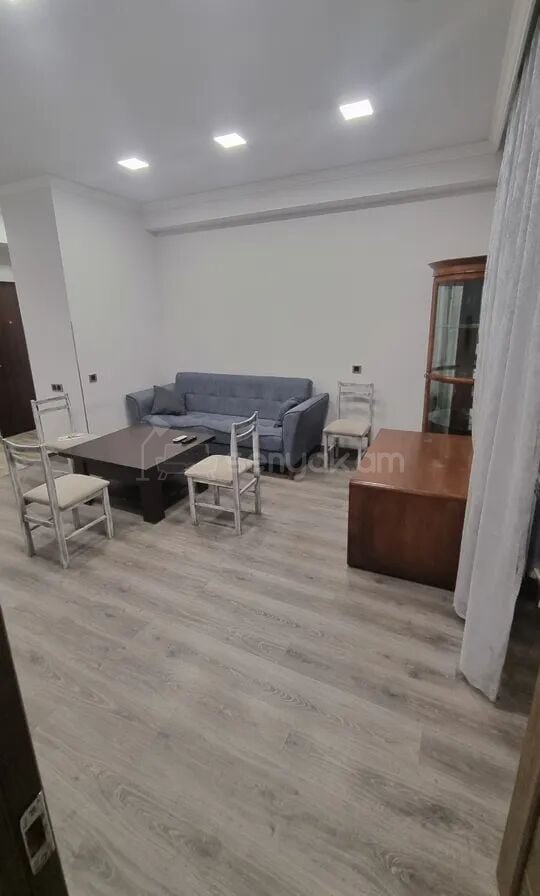 3 Սենյականոց Բնակարան Նորակառույցում, 71քմ, 6/12 հարկ, Կապիտալ Վերանորոգված