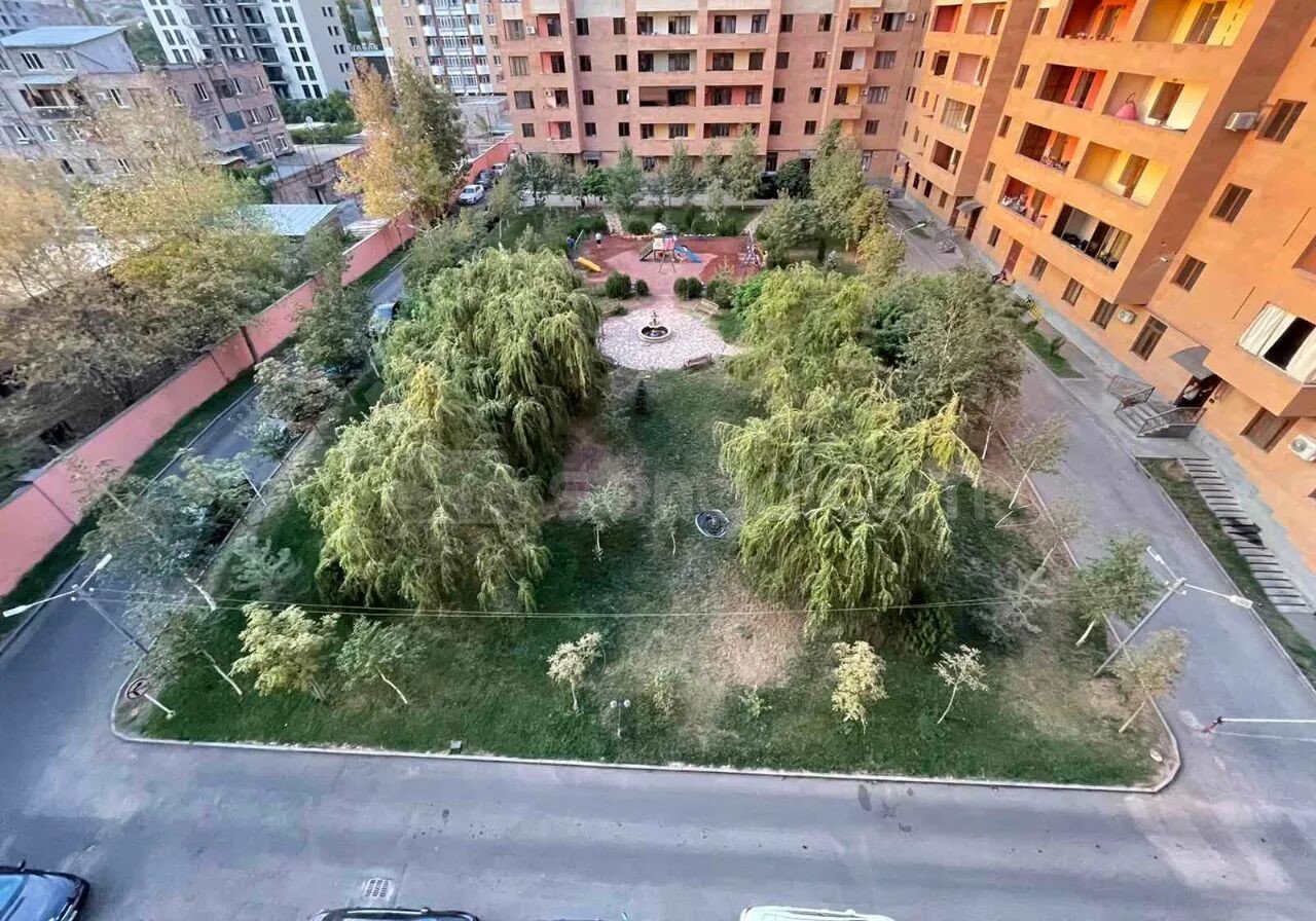 3 Սենյականոց Բնակարան Նորակառույցում, 71քմ, 6/12 հարկ, Կապիտալ Վերանորոգված