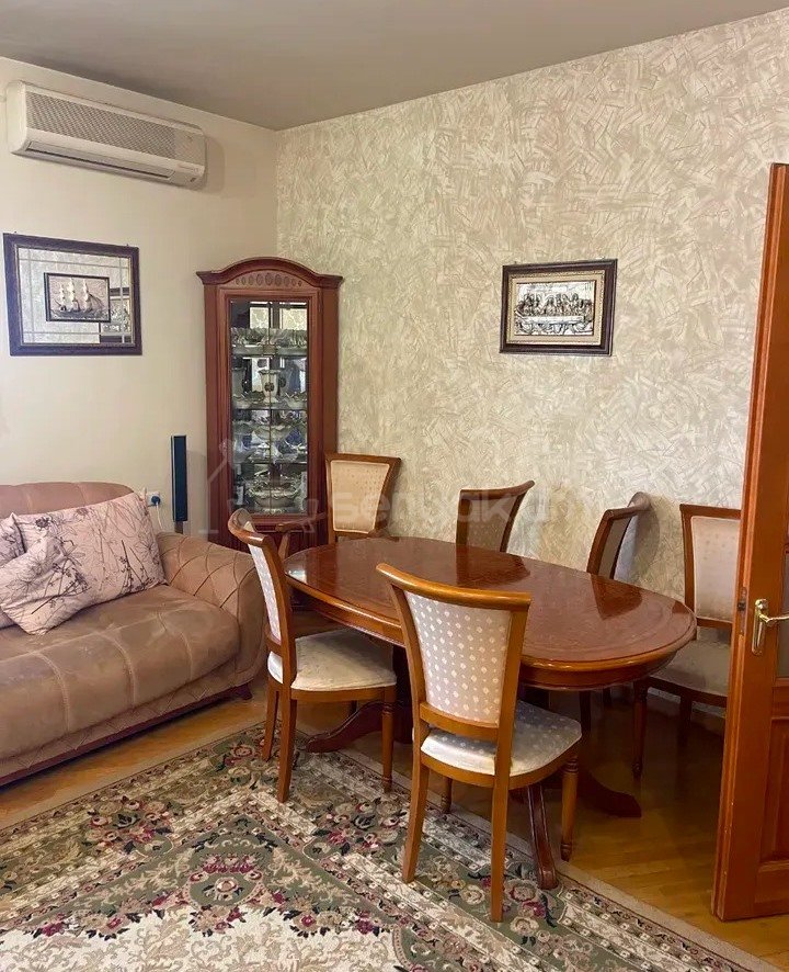 3 Սենյականոց Բնակարան Նորակառույցում, 122քմ, 5/7 հարկ, Կապիտալ Վերանորոգված